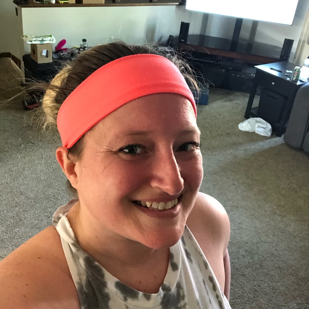 Meet your Posher, Whitney